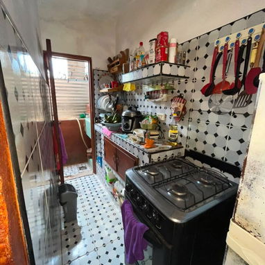 APARTAMENTO EN PLAYA A PASOS DE 5TA AVENIDA - 18,000 USD - 10/10