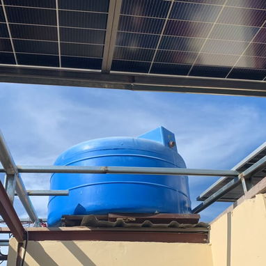 Se montan paneles solares hacemos la estructura fuerte y con estética - 8/10