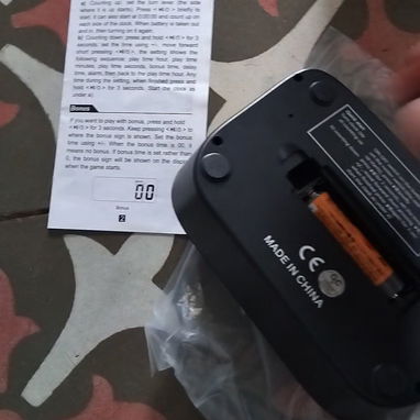 Reloj para Jugar  ajedrez nuevoen su caja - 3/4