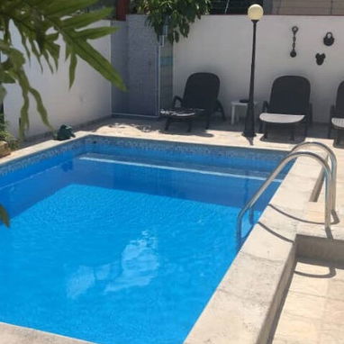 Alquiler con piscina en La Habana de dos habitaciones con planta eléctrica - Img 119819379