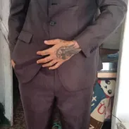 Traje diseño italiano - Img 53069114