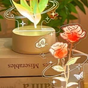 🌹Lámparas 3D con bombillos led ,conectadas a la corriente, trae su cable tipo C Bases blancas 🏷️ $10 usd o al cambio - Img 122432706