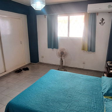SE,RENTA APARTAMENTO INDEPENDIENTE EN VEDADO - Img 121058075