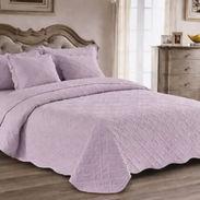 Sobrecama Majestic imperial - full (lisa)  Precio 36 USD - Img 56721925