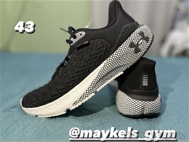 Zapatos originales Reebok, Nike y Adidas - Img 67072841
