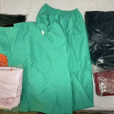 Pijamas médicos diferentes tallas 15 usd Pantalones 3500 - Img 123272196