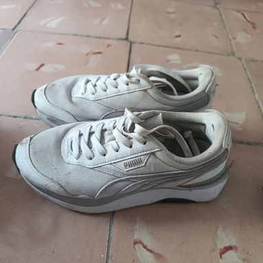 Vendo tenis de uso - 2/3
