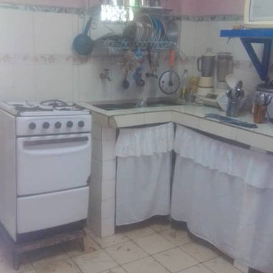 *$9500usd. SIN AJUSTE. En venta casa  en pasillo interior en El Cotorro, Reparto  Lotería. Punto de referencia: el banco - 3/10