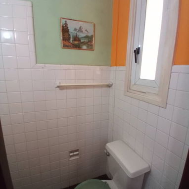 Se vende apto en calle Linea. Amplio, bonito y en buen estado - Img 105818135