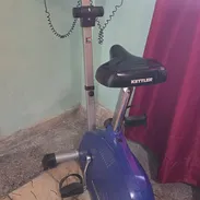 🔸 Bicicleta estática de uso, en perfecto estado 💲 100 usd - Img 57741705