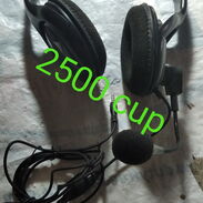 Micrófono con audifono - Img 45502994