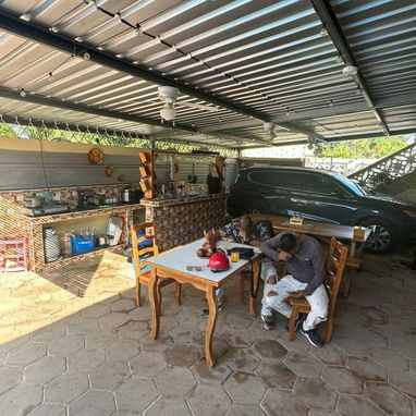 Casa en Guanabo a 2 cuadras de la playa - Img 109593281