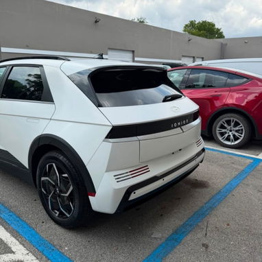 Hyundai IONIQ 5 SEL 2023 - 2/3