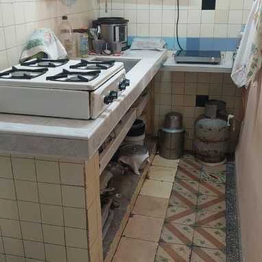Se venden 3 casas en 1 - 6/10