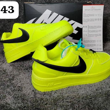 nike - Img 117597170