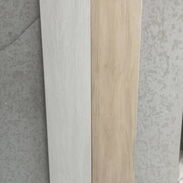 Porcelanato gris y imitación a madera - Img 45414454