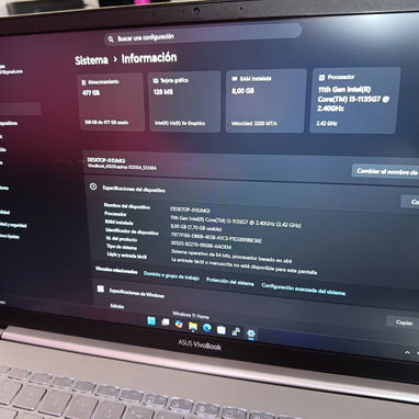 Laptop Asus VivoBook 11na generación i5 1135g7, 8gb de RAM, 500 SSD NVMe. - 3/4