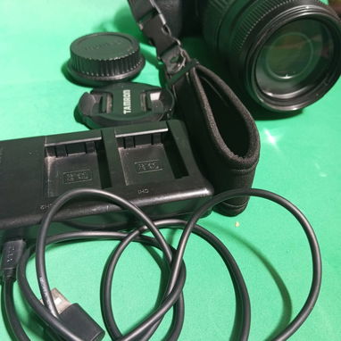 Sony Nex6 16mpx impecable, lente 70-300 tamron 4-6.3 - 2/2