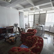 🏡 SE VENDE APARTAMENTO EN PISO 12, CENTRO HABANA, 4 habitaciones, elevador 24/7 - Img 55280723