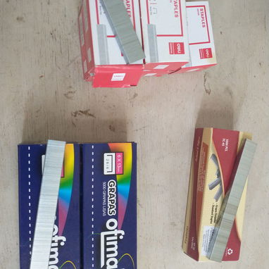 Material de oficina - 7/9