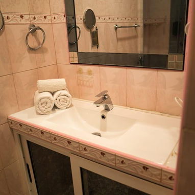 📍🔑Hostal "Casa Pablo" de 5 Habitaciones en el Vedado REF 1311 - Img 94336605