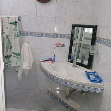 Apartamento de lujo con todo dentro, llegar y vivir, interesados llamar o escribir al 5 3380315 o 63834369 - 4/10