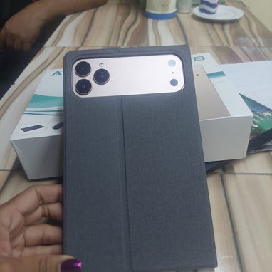 Vendo tablet nuevo en 150 USD o el campo mm soy de centro Habana - Img 120879269