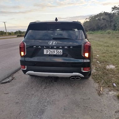 Vendo o negocio Hyundai Palisade 20 21 el básico, pero este tiene los asientos en piel - Img 110745110