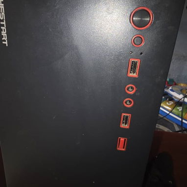 PC Completa y Mesita incluida - 2/4