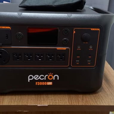 ESTACION DE ENERGIA PECRON F3000 LFP con 3,072Wh de capacidad, potencia continua de 3,600W - 3/5