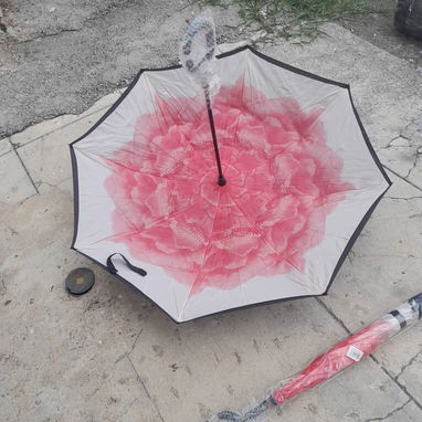 ☂️ Sombrilla Inversa con Diseños Florales – 8 Varillas - 10/10