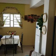 🍞📺🍽️ Apartamento de 1 Cuarto con Vista a la Ciudad en Centro Habana REF 1304 - Img 49751325