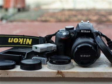 Nikon D3300 como nueva con accesorios 56274814 - Img main-image-46090620