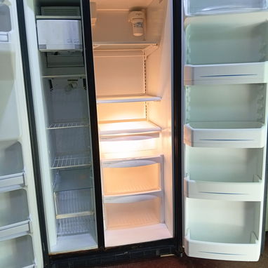 Venta de refrigerador 2 puerta, en buen estado, trabajando al 100%, por un precio de 900 usd - Img 127011834