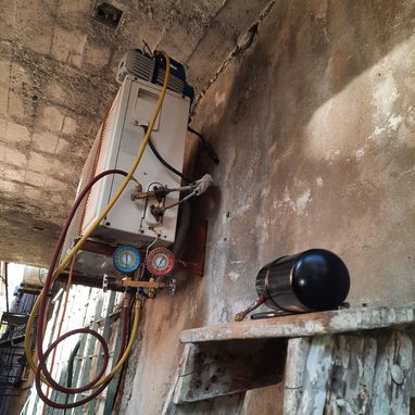 Seriedad, profesionalidad y garantía en trabajos con equipos de clima. 52966031 - Img 119054458