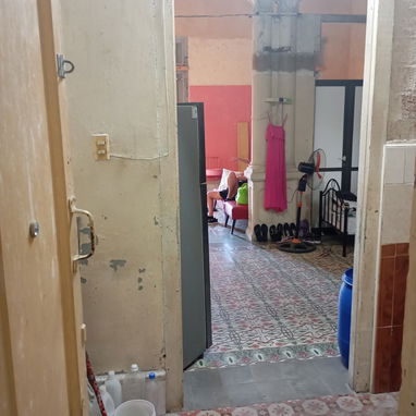 Vendo apartamento vendo casa en la Habana Vieja - Img 104262250