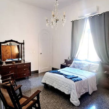 🏩Casa de lujo restaurada de los años 40 en el corazón del Vedado - Img 113113510