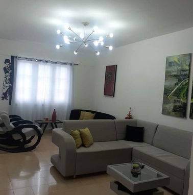 Se vende apartamento en el Vedado en calle 19 - Img 58577325