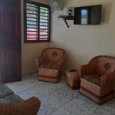 Se renta casa Ariel con piscina frente al mar de Bocaciega. Whatssap 5 2959440 - Img 121060960