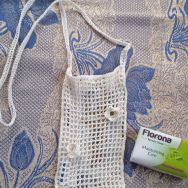 Aretes y bolso para móvil - 2/3