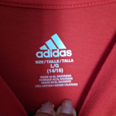 Ropa reciclada pero nuevas. - 5/10