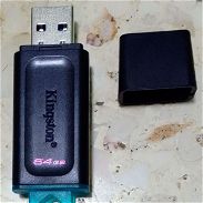 Memoria USB 64 Gb, Kingston, nueva, hay mensajería - Img 45672115