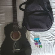 Guitarra de estudio +accesorios - Img 55972562
