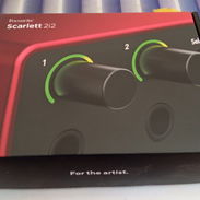 Audio Interface Focusrite Scarlett 2i2 4Gen LIKE NEW! - Img 58363305