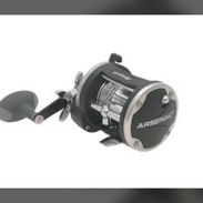 Combo de Pesca Pesada: Vara Ugly Stik Catfish 7ft + Carrete Shakespeare Arsenal (¡Precio Módico!) - Img 55922287