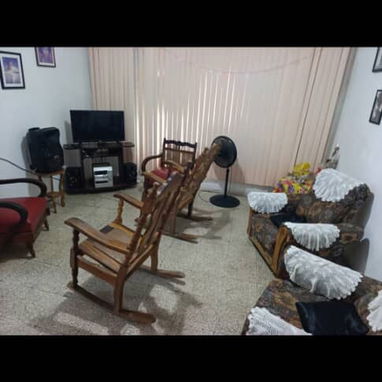 Rebajadas a 16500con todo adentro zona tranquila  Si buscas tranquilidad comodidad está es la ideal CONSTRUCCIÓN CAPITAL - 2/10