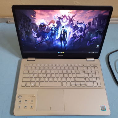 Laptop DELL Inspiron i5 de 8va Gen, 128GB SSD M.2, 16GB RAM DDR4, Pantalla 15.6" FHD (1920 x 1080), Windows 11 Pro - 6/10