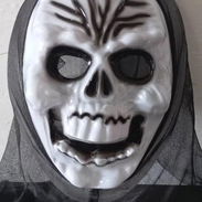 Careta de Caravela Blanca $3800 cup‼️Careta de Caravela Dorada $3800 cup ‼️Globo negro 18" Halloween Caravela Morada - Img 58062545