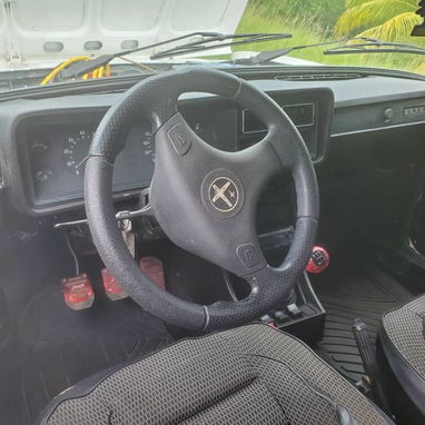 Soy el Dueño, LADA 2105 un muñeco, Motor 06 grande, caja 5ta - 8/10