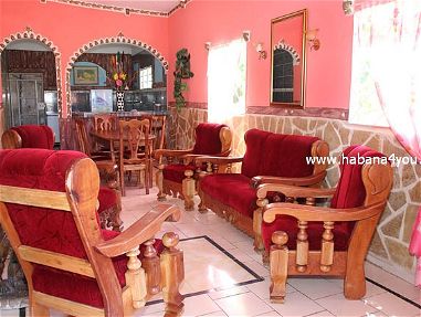 🙊 Hermosa casa de 6 habitaciones en Guanabo con piscina grande para el disfrute de todos . Reservas por Wh 5 8142662 - Img 64928575